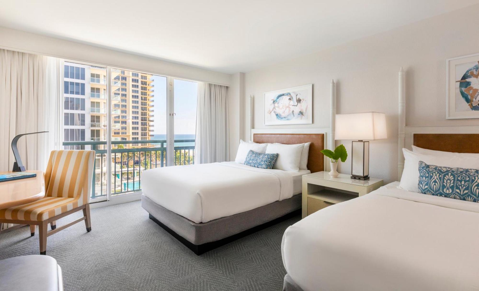 The Singer Oceanfront Resort, Curio Collection By Hilton Riviera Beach Kültér fotó